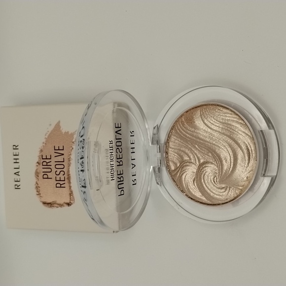 REALHER Make It Pop Power Wear Blush & REALHER Highlighter Pure Resolve - Picture 4 of 5